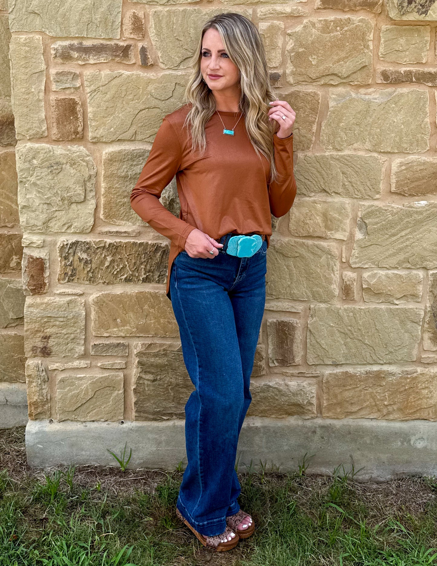 Swanky Leather Long Sleeve *Saddle