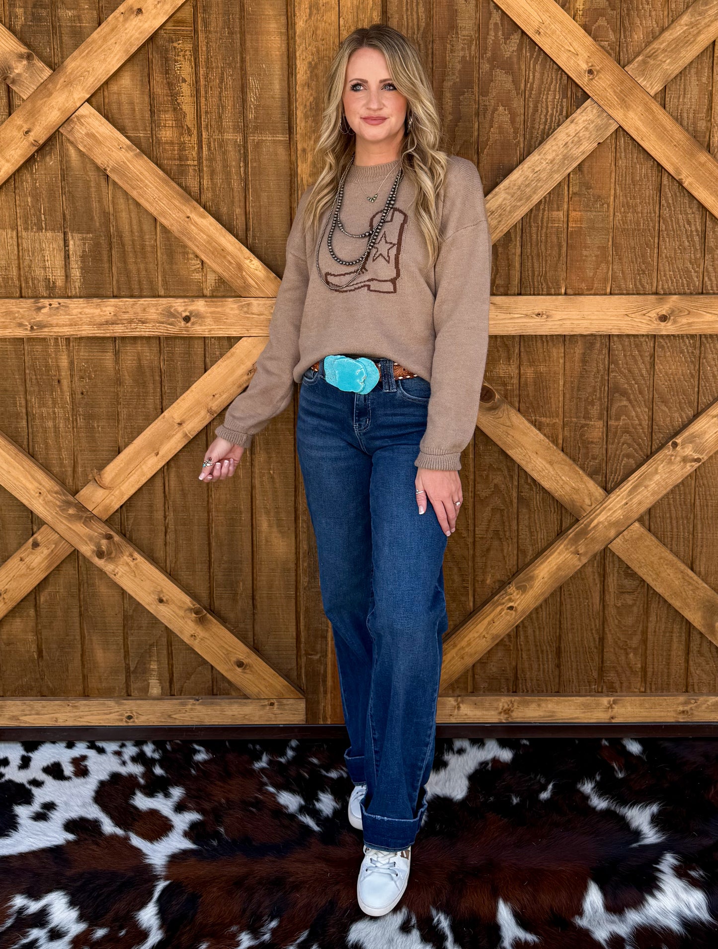 Boot Sweater