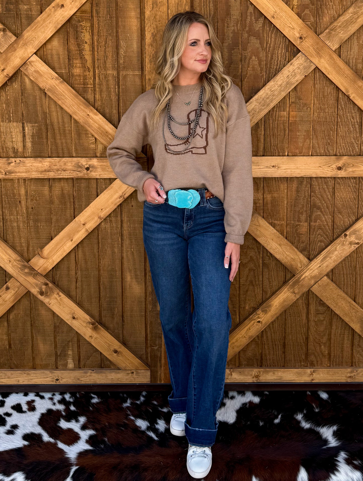 Boot Sweater