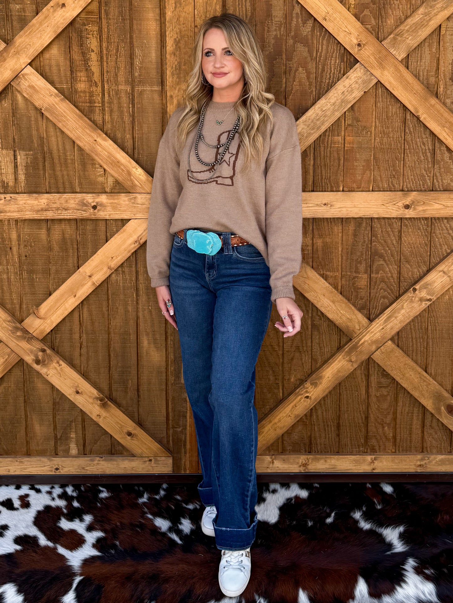 Boot Sweater