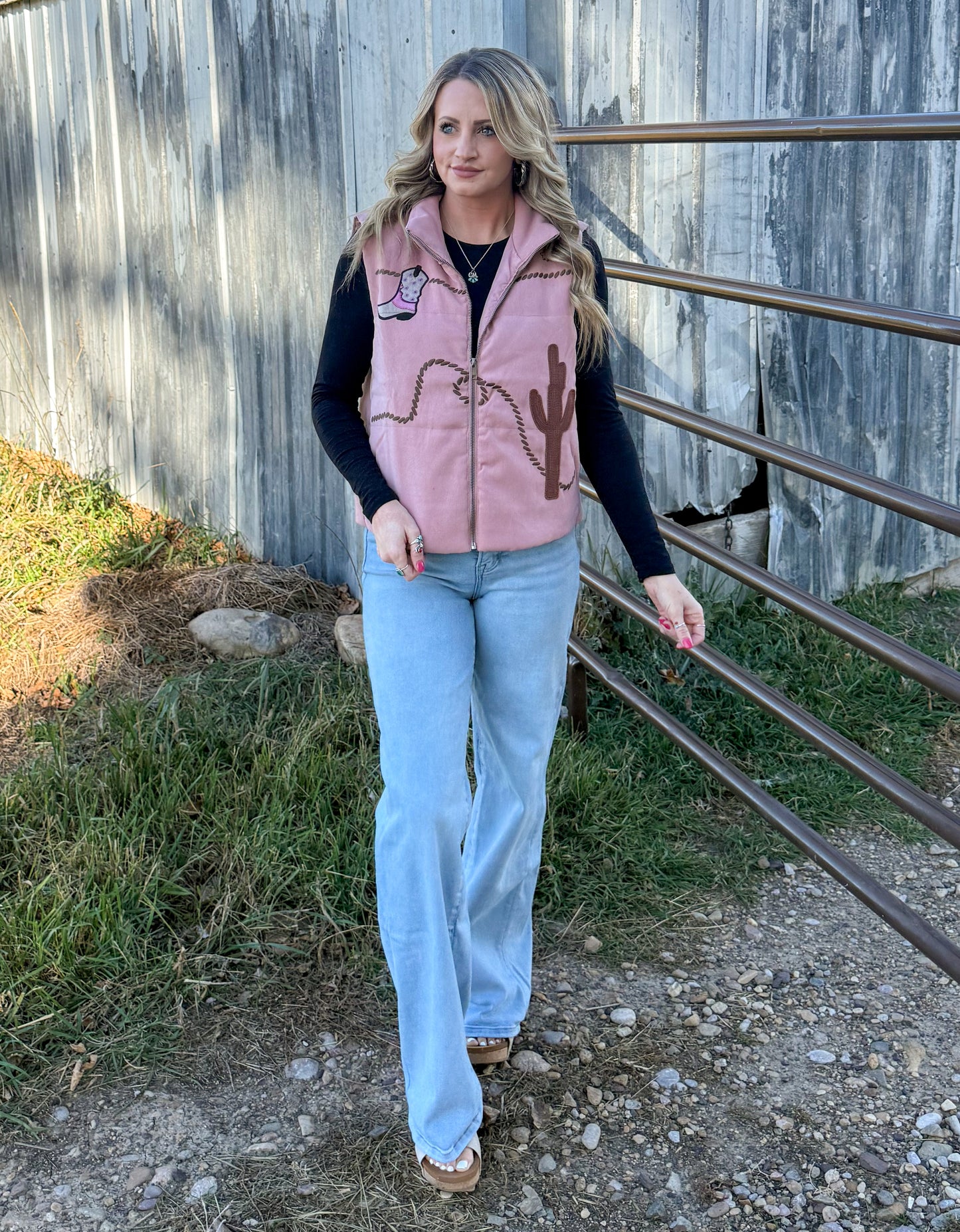 Southern Cactus Puffer Vest *Mauve