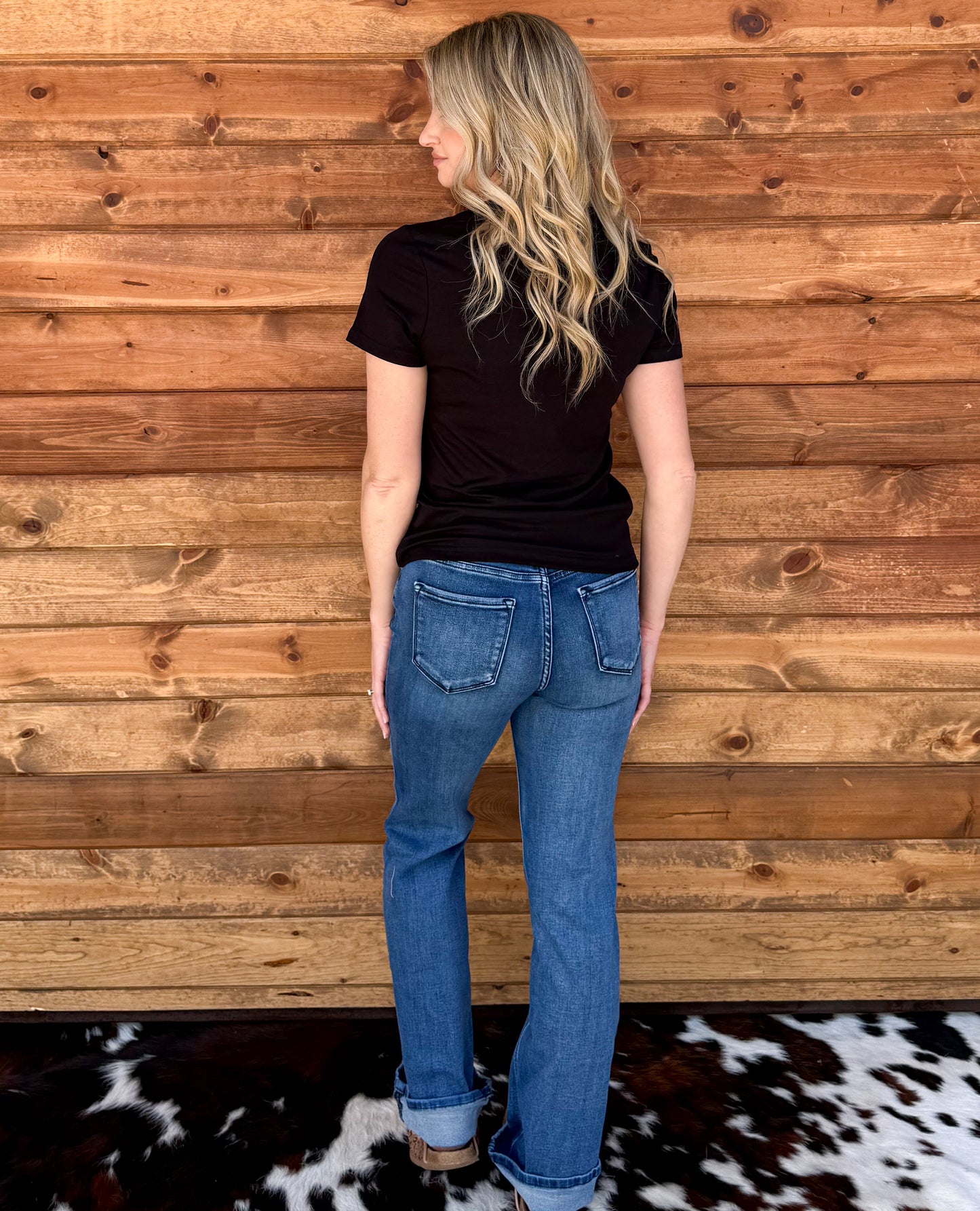 Buck Out Cut Out Top