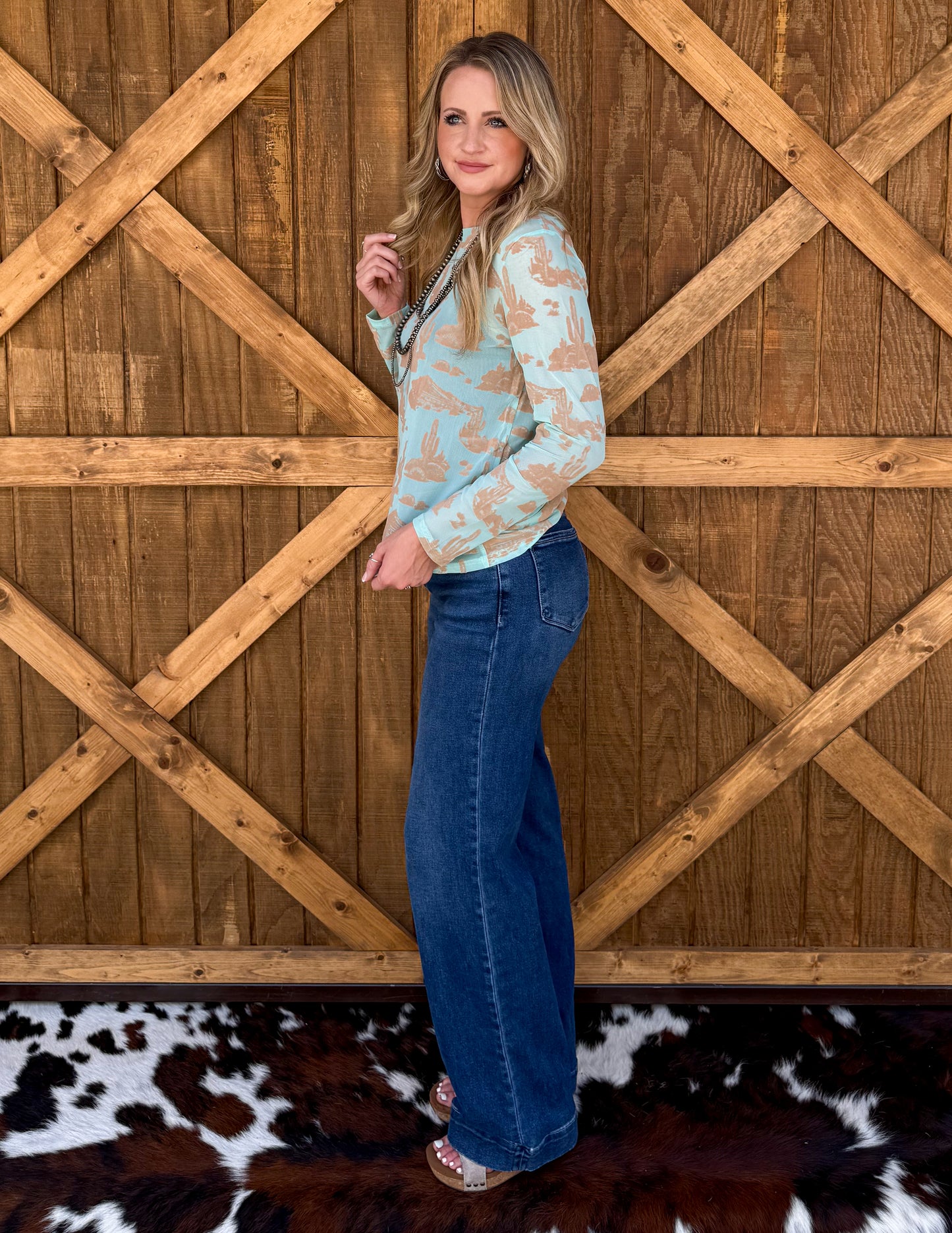Turquoise Desert Burnout 3D Mesh Top