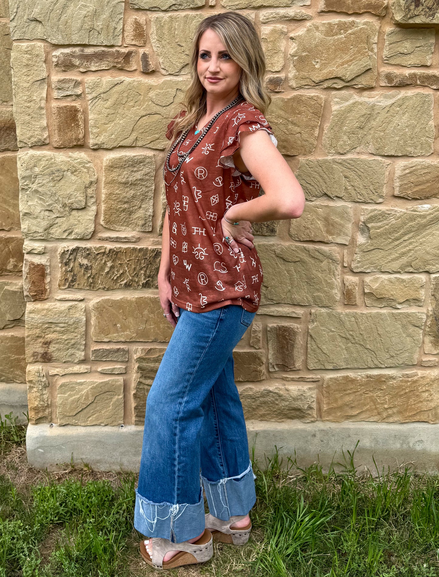 The Branded Top * Brown