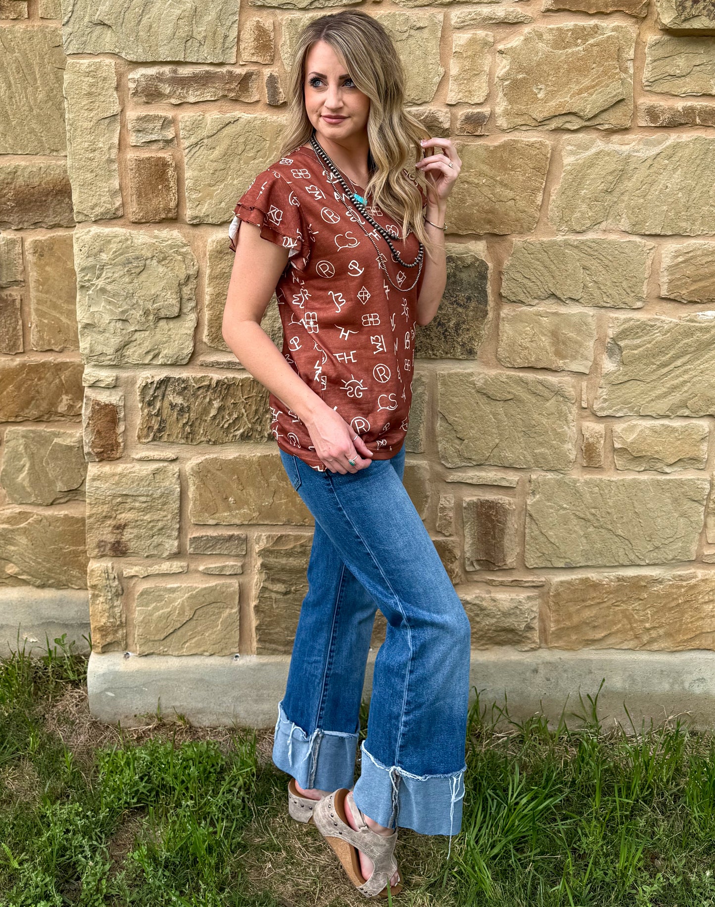 The Branded Top * Brown
