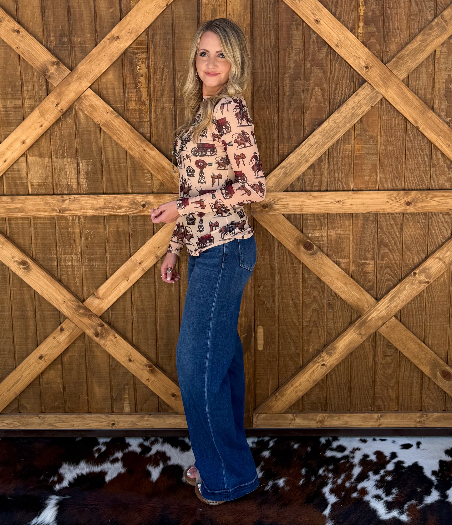 Wagon Wheel Mesh Top