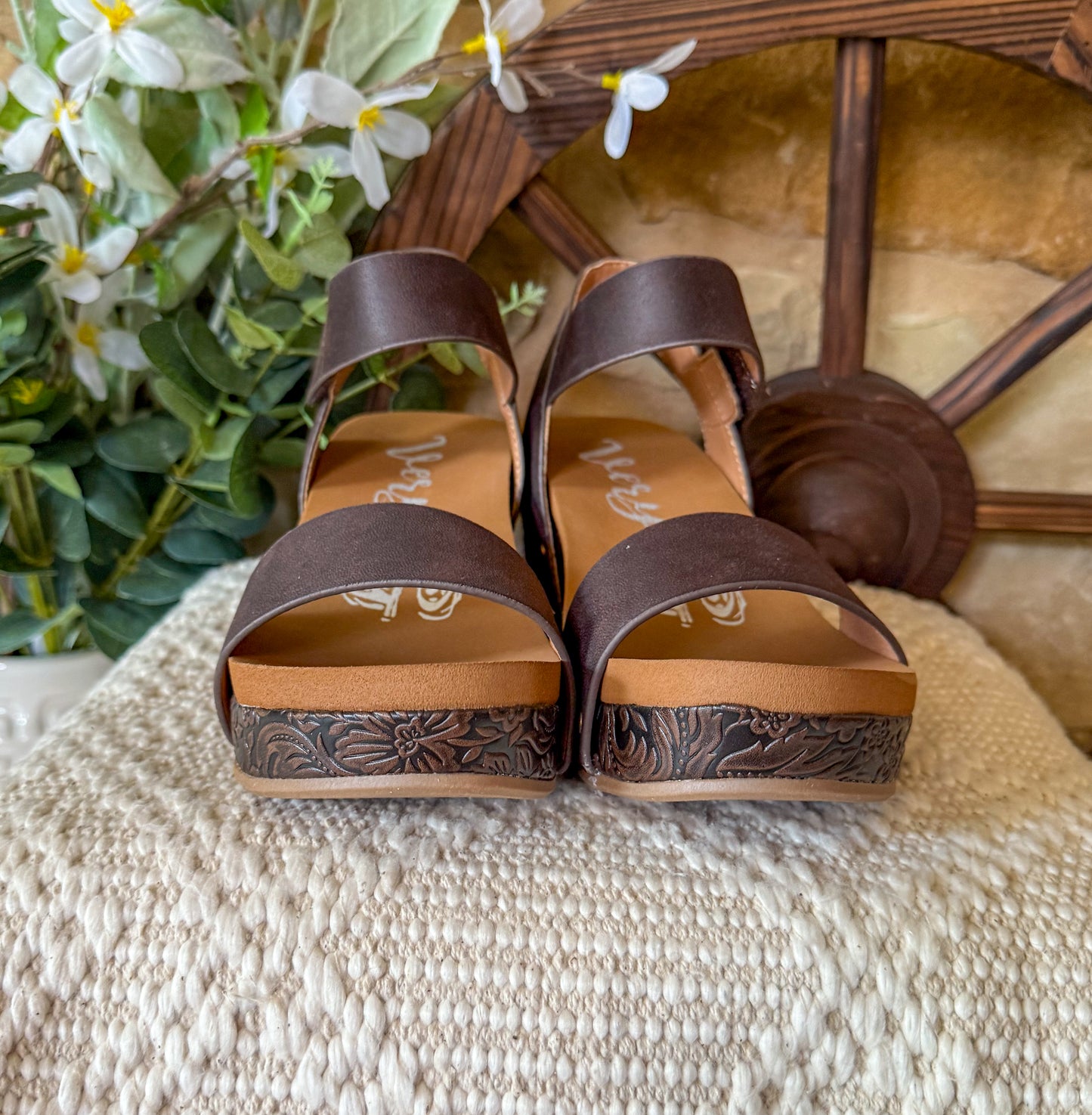 Devon Wedges *Chocolate