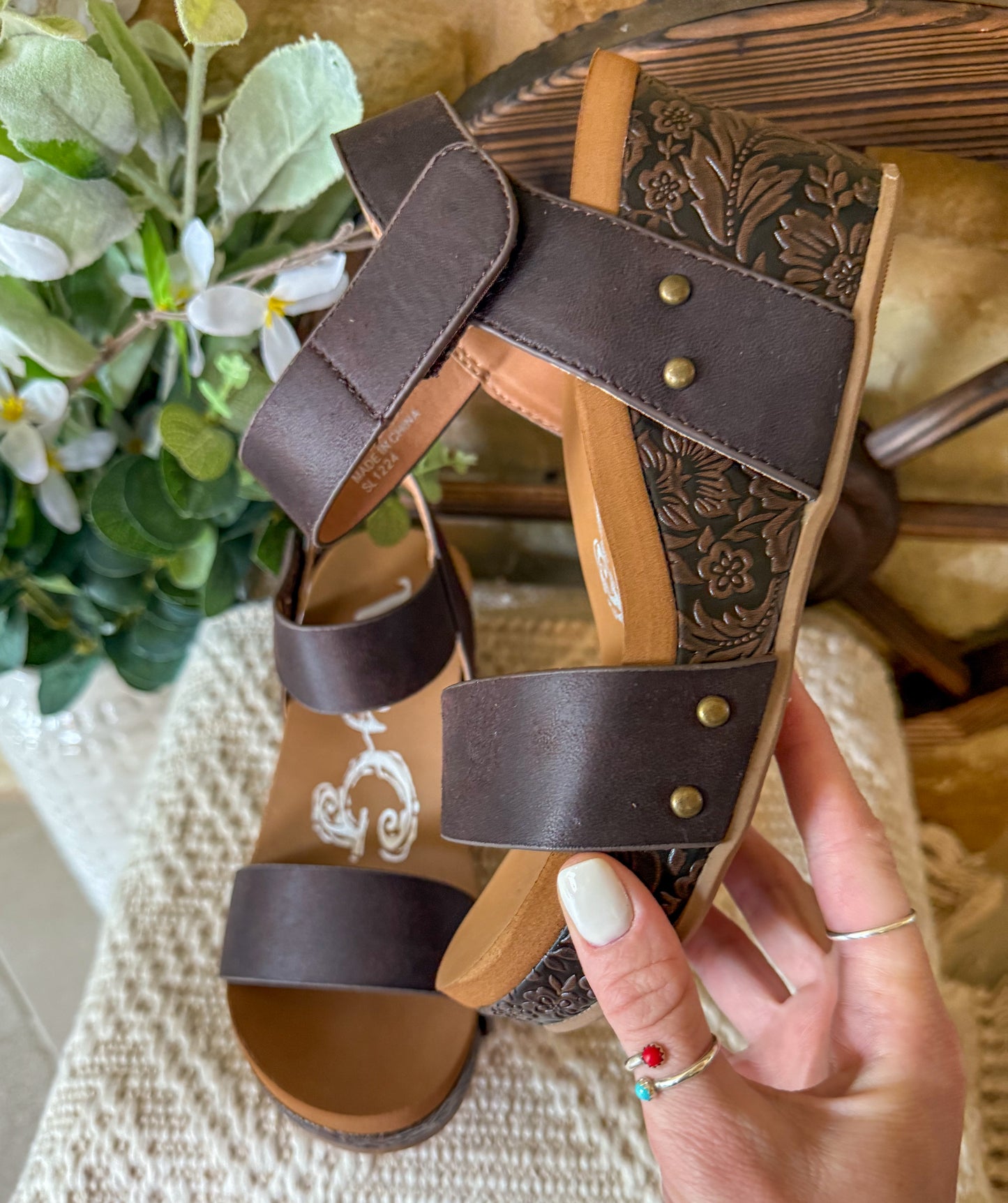 Devon Wedges *Chocolate