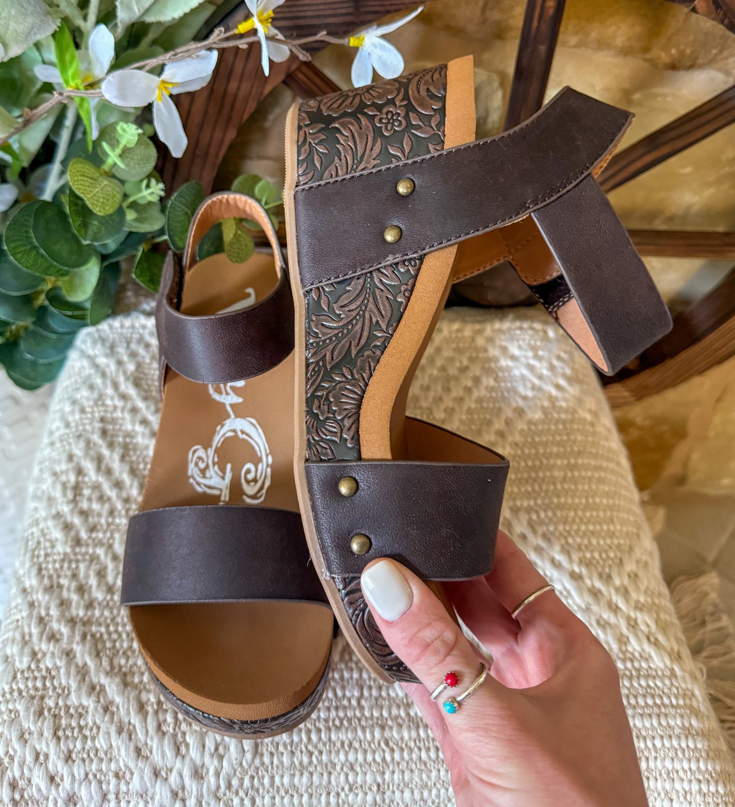 Devon Wedges *Chocolate