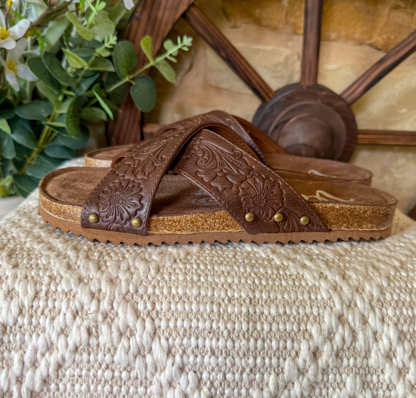 Jaycee Sandals *Brown