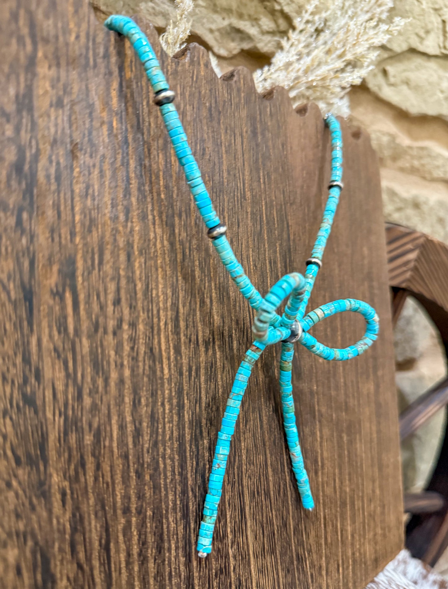 Bow Turquoise Necklace