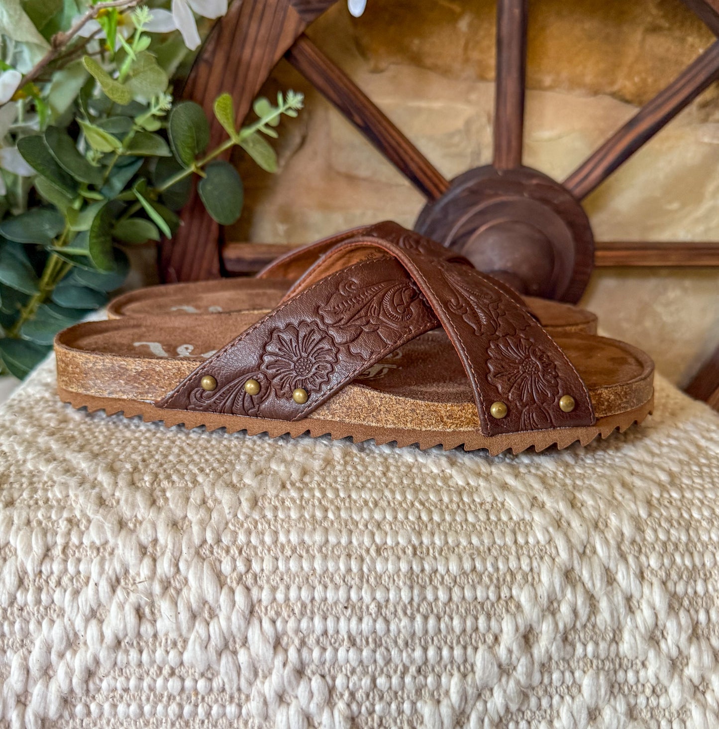 Jaycee Sandals *Brown