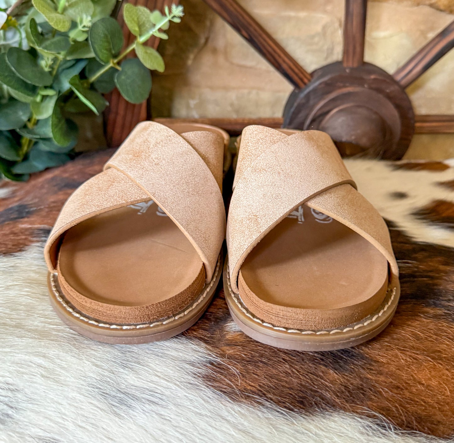 Tawney Sandals