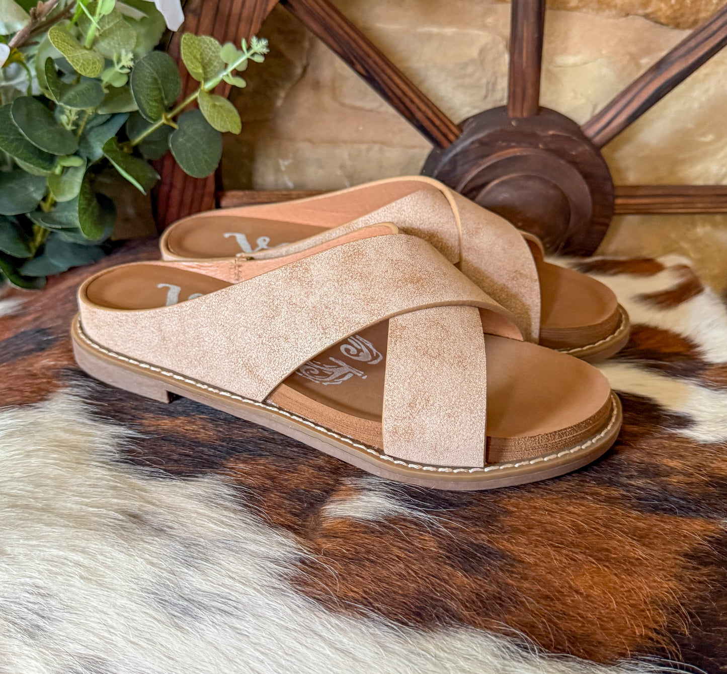 Tawney Sandals