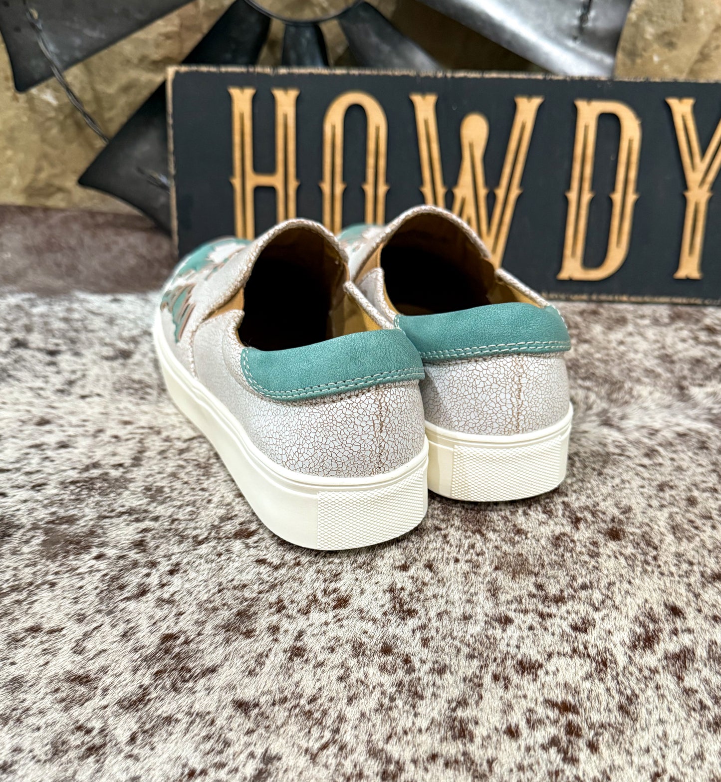 Marian Sneakers *Turquoise