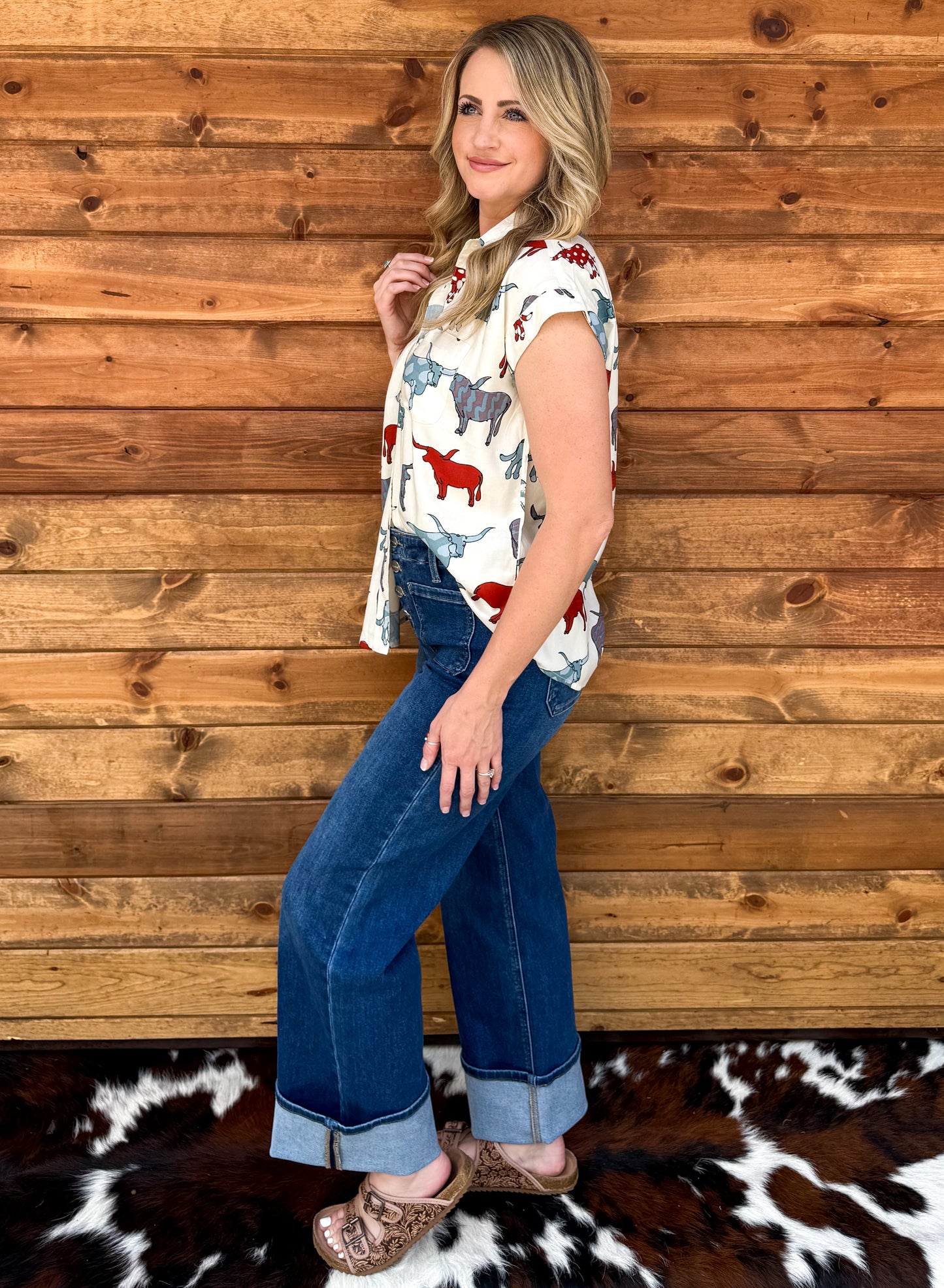 Longhorn Button-Up Top *White