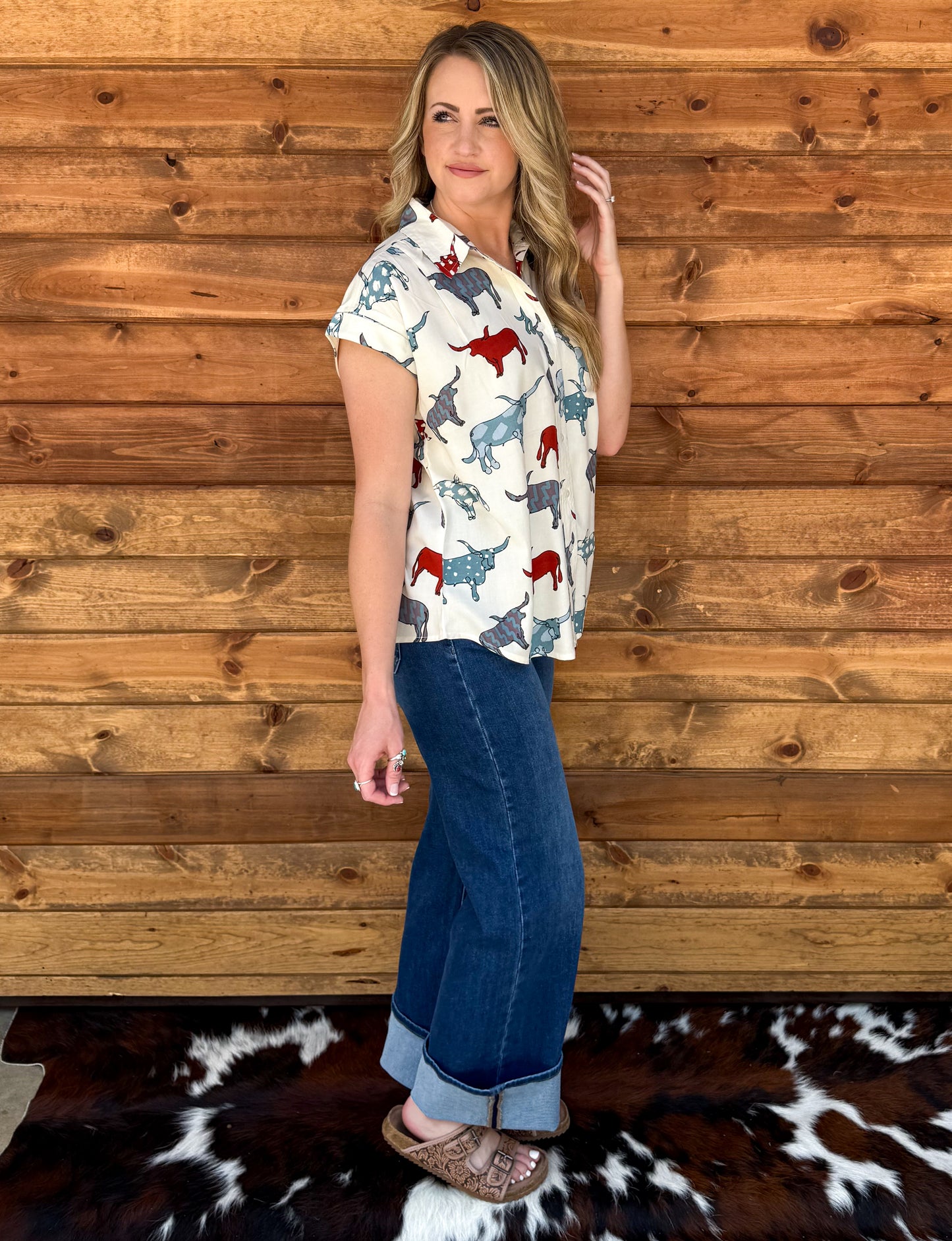 Longhorn Button-Up Top *White