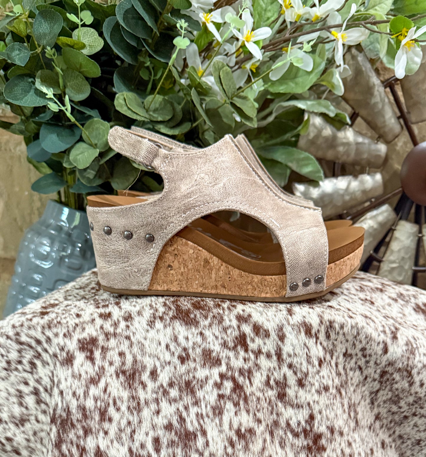 Isabella Wedges *Cream