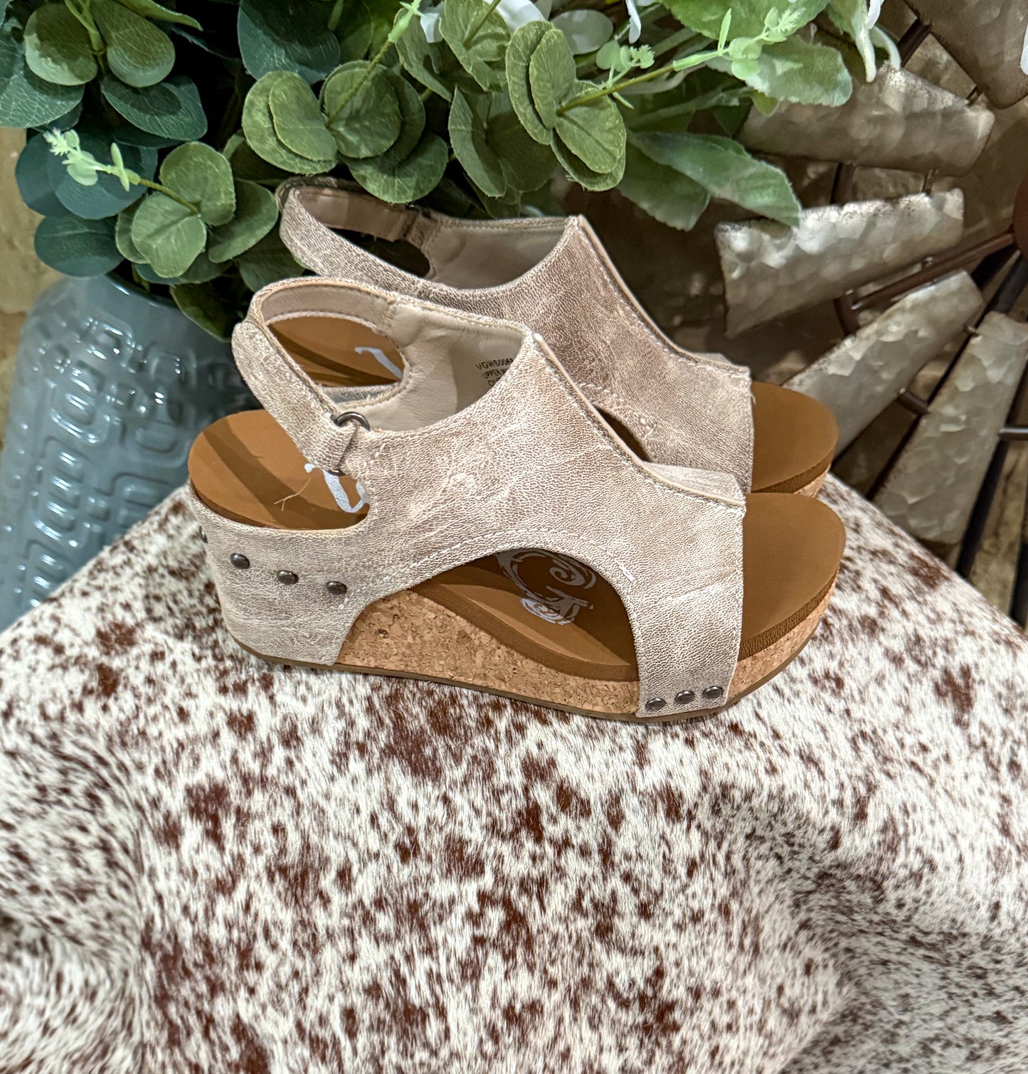 Isabella Wedges *Cream
