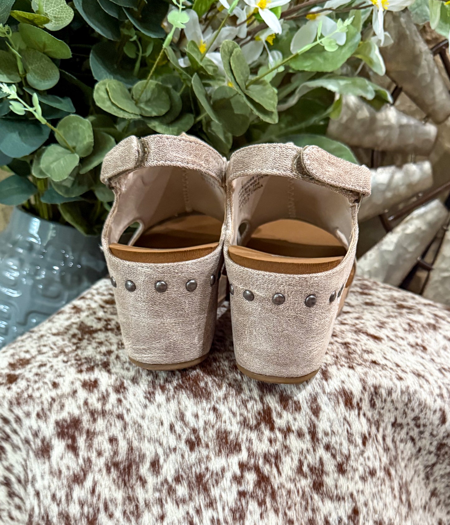 Isabella Wedges *Cream