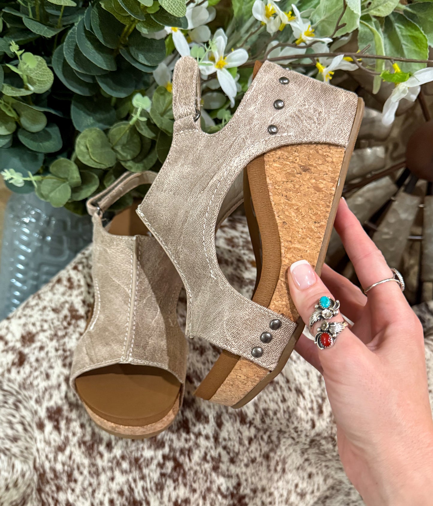 Isabella Wedges *Cream
