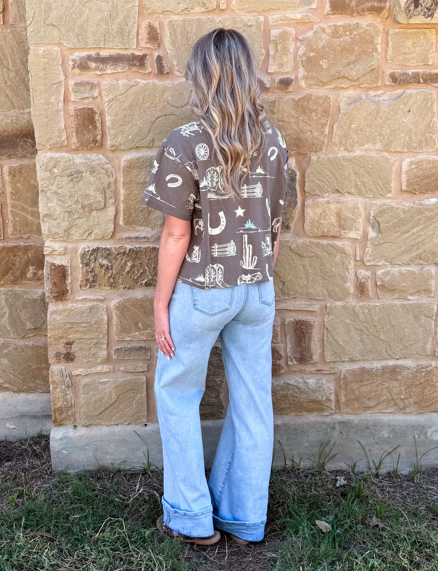 Out West Collage Tee *Olive