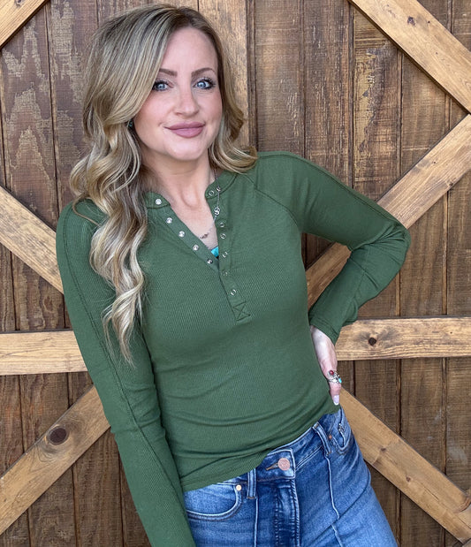 The Henley Basic Long Sleeve *Sage