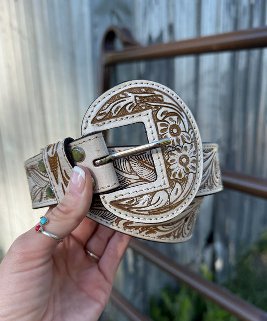 Western Skies Belt *White