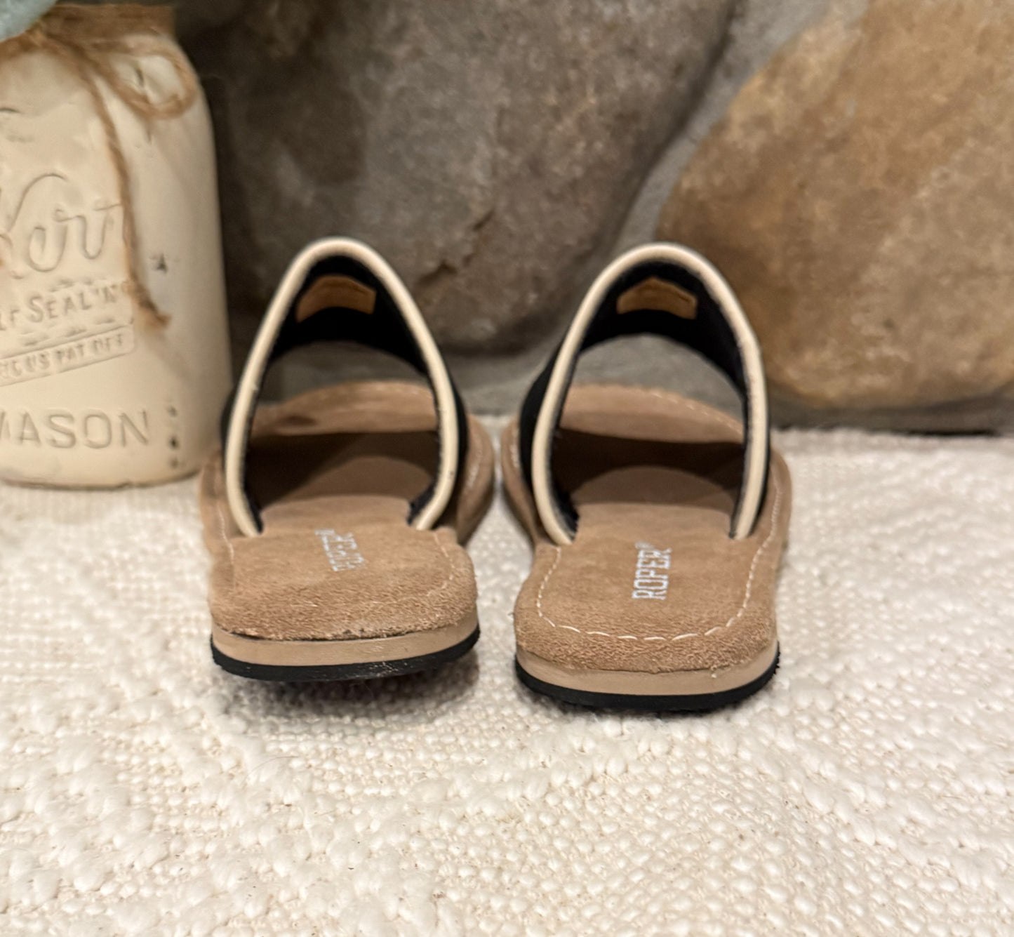 The Hampton Slides *Black