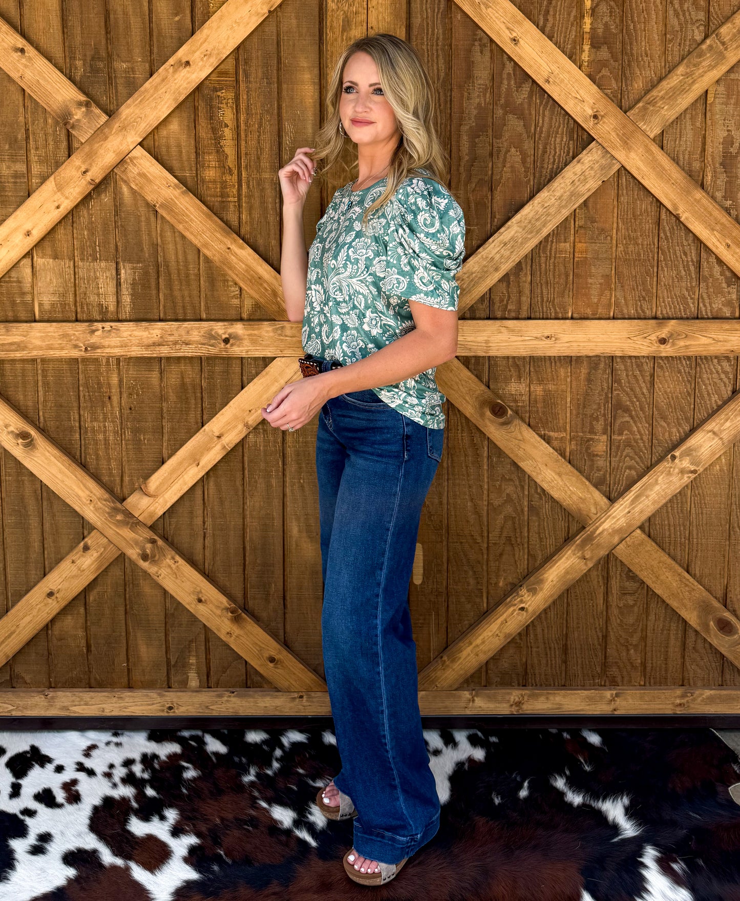 Perfectly Simple Top