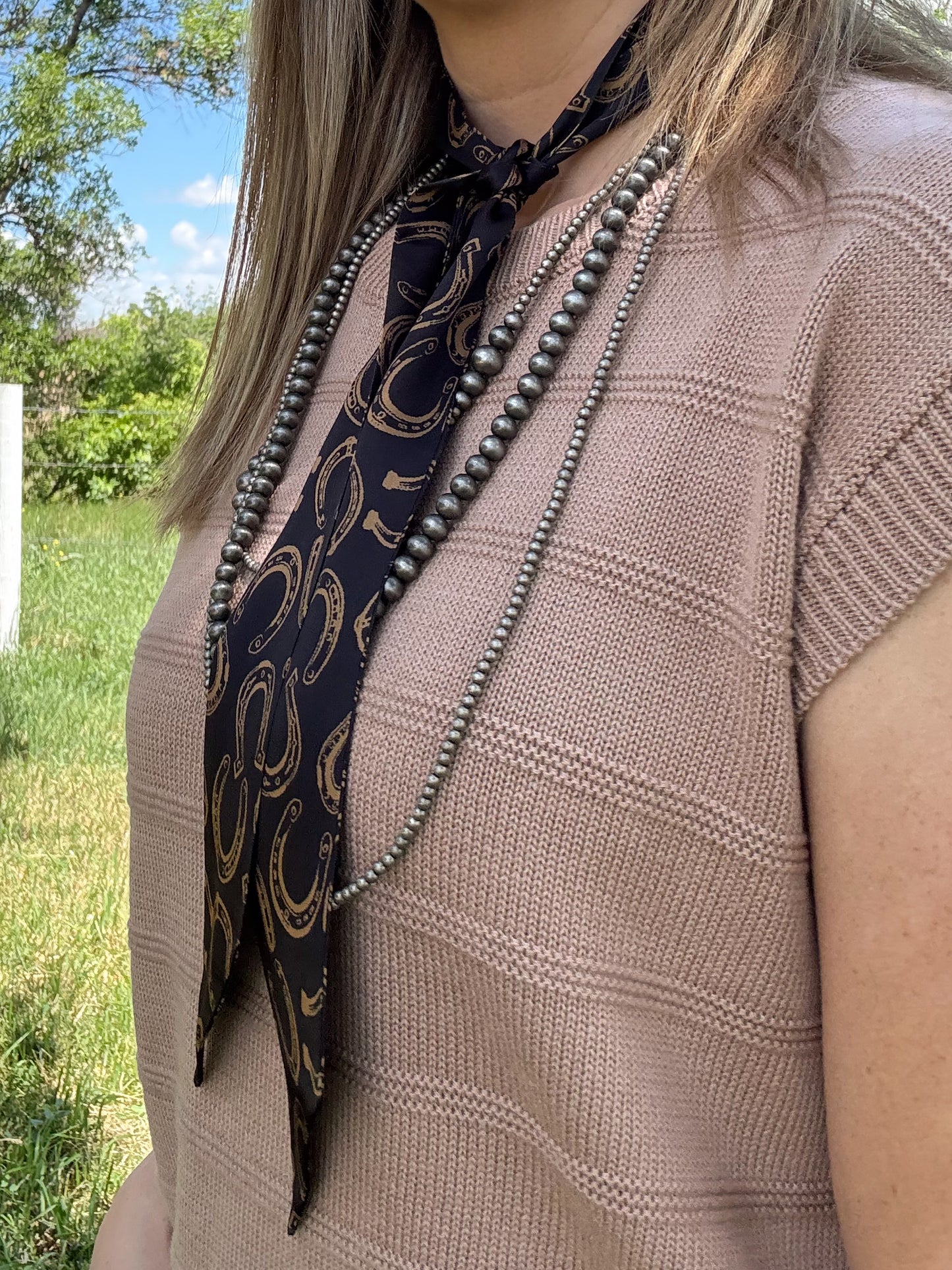 Black & Tan Horseshoe Silk Twilly