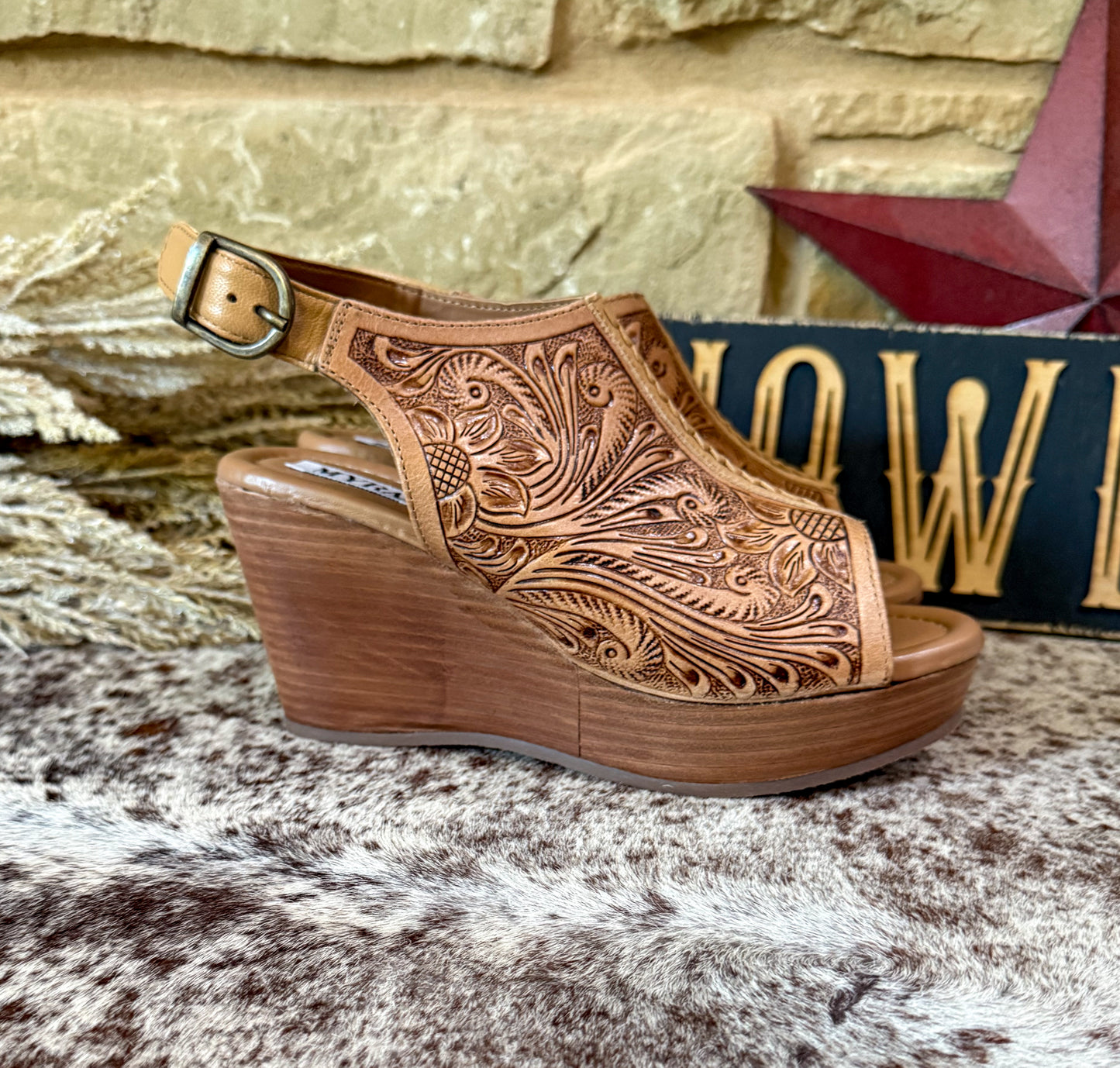 Mila’s Wedges