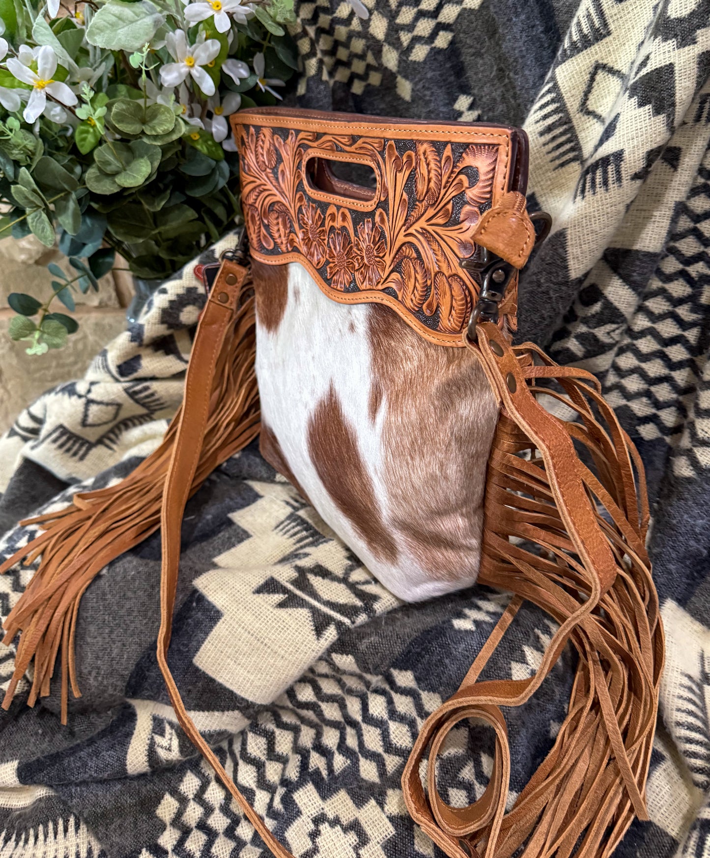 The Calgary Crossbody