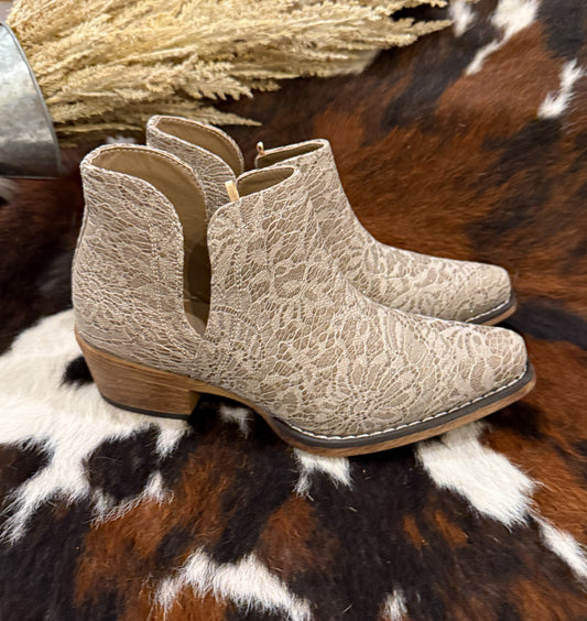 Rodeo Lace Booties