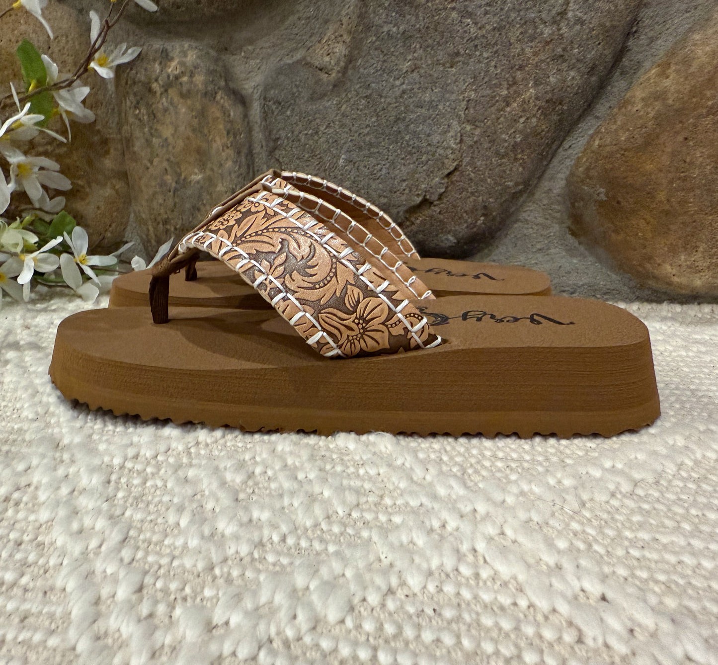 Pamela Sandals *Tan