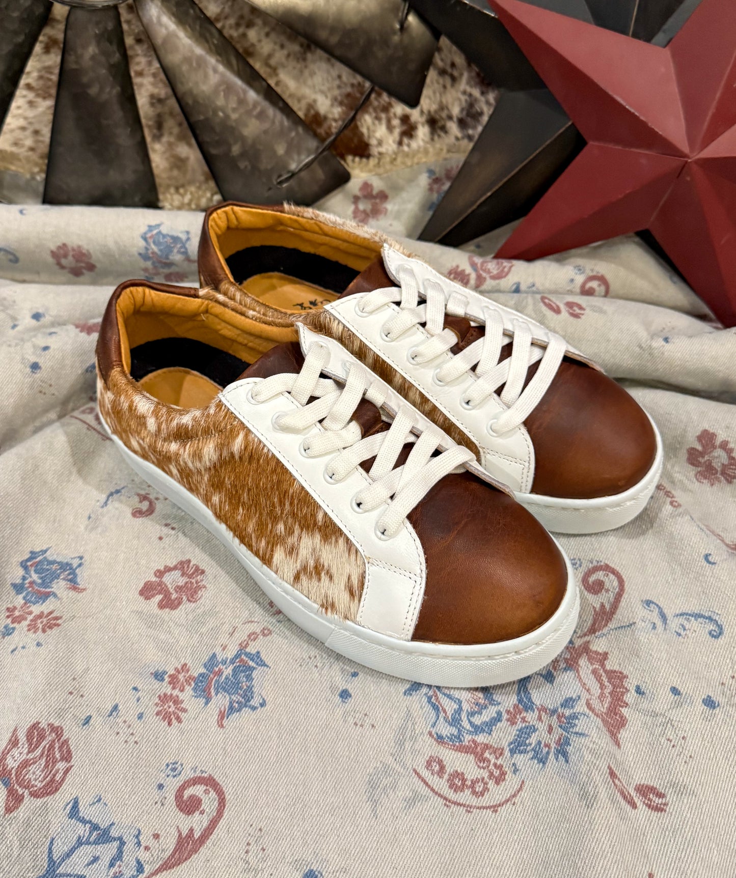 Sheridan Cowhide Tennis Shoes