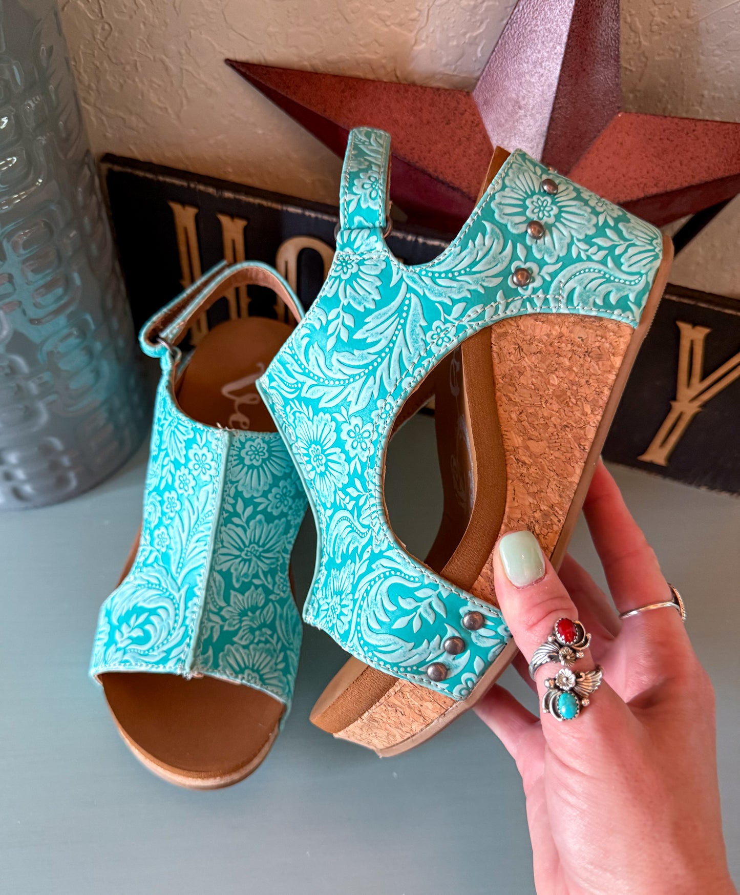 Isabella Tooled Wedges *Turquoise