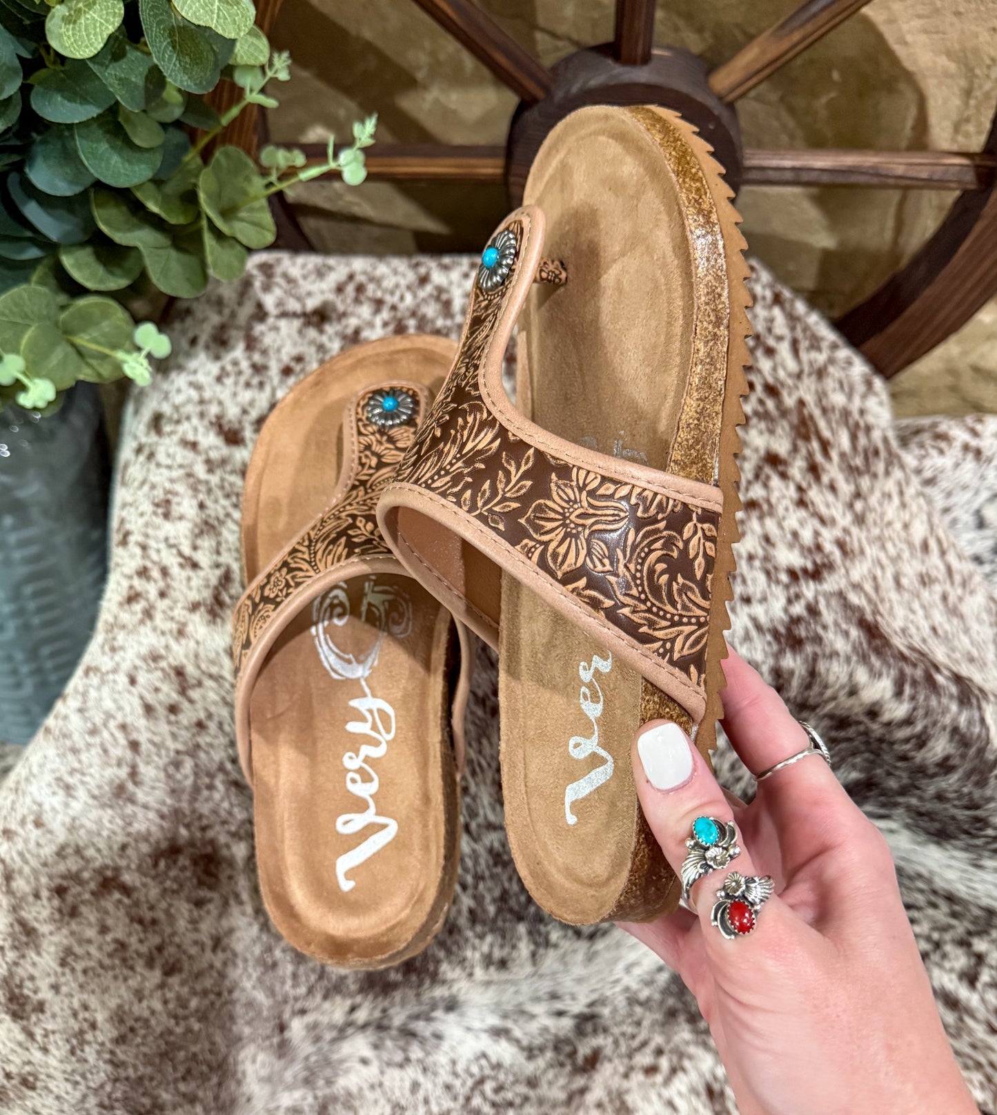 Danni Sandals *Light Tan