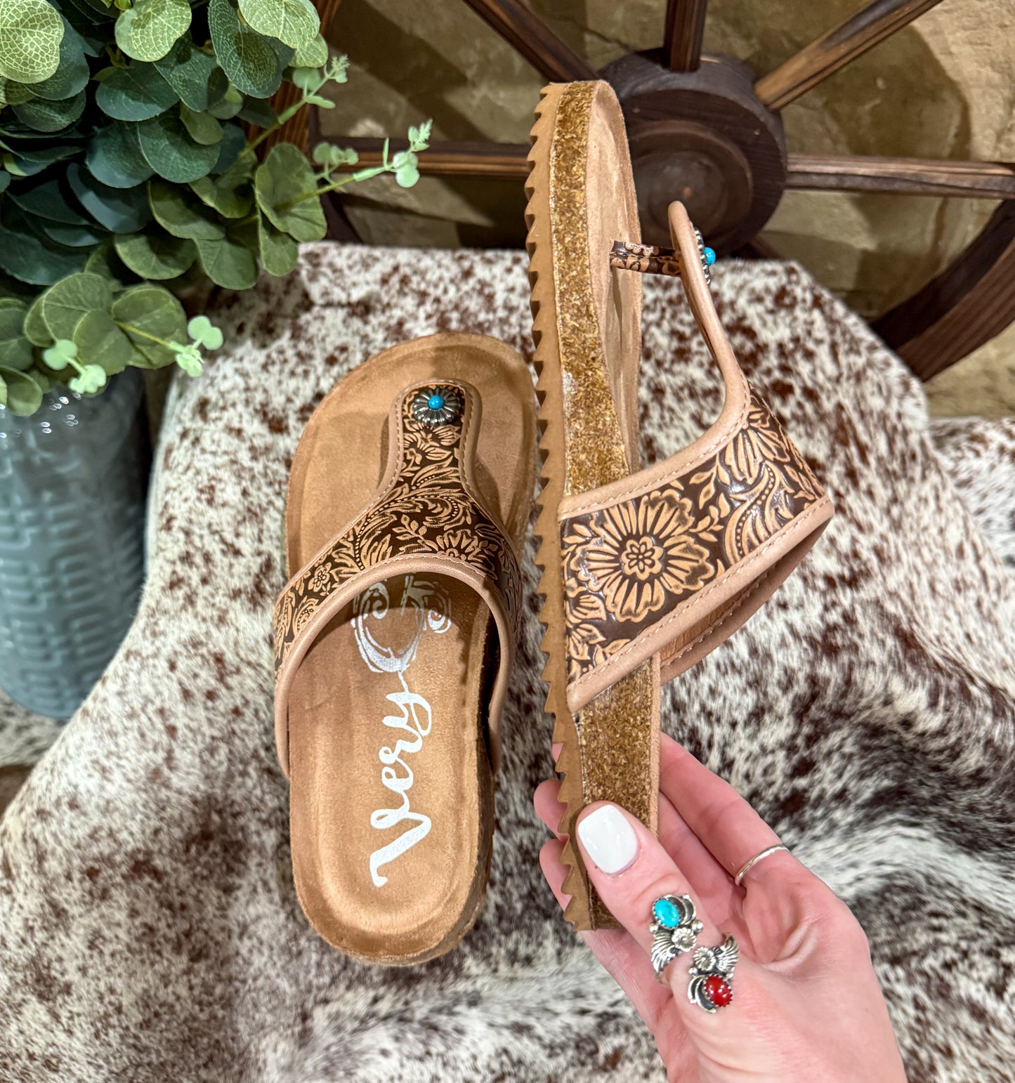 Danni Sandals *Light Tan