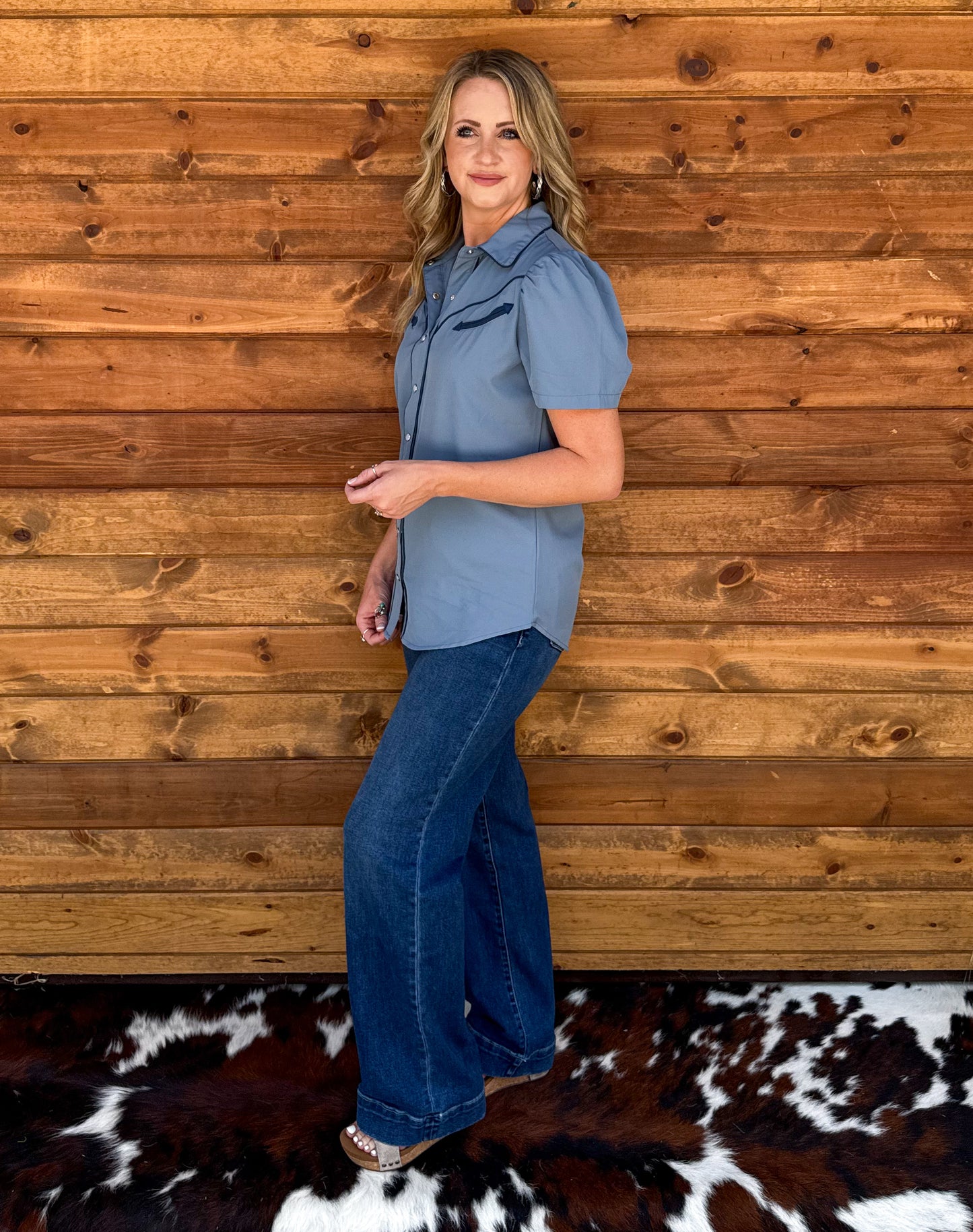 Cowgirl Pearl Snap Top *Blue