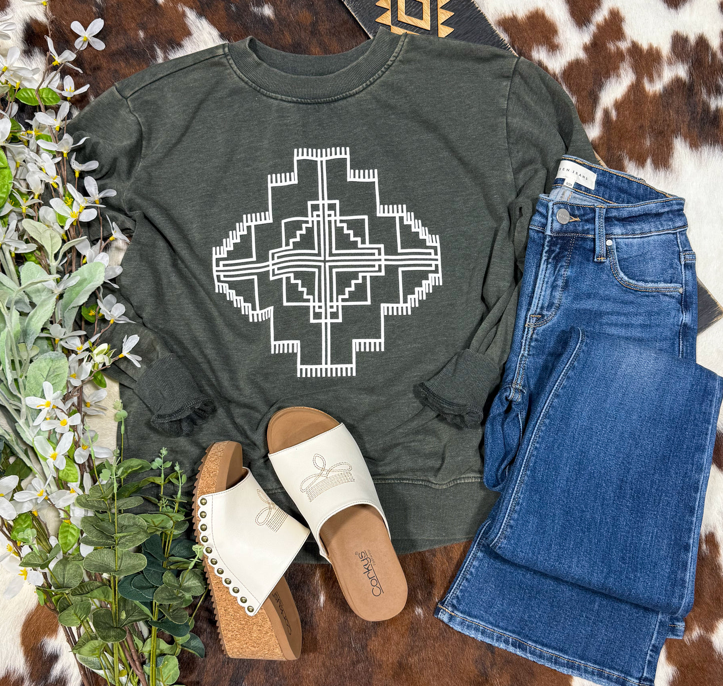 Aztec Puff Print Sweatshirt *Olive