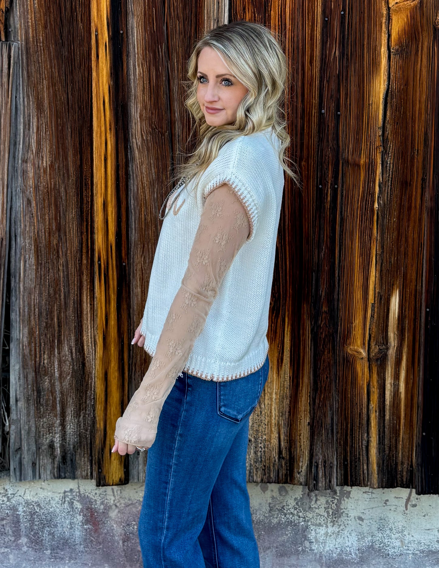 Yeehaw Embroidered Sweater Vest *Cream