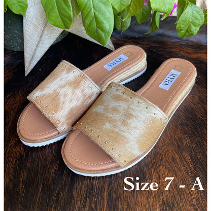 Ucleon Myra Cowhide Flats