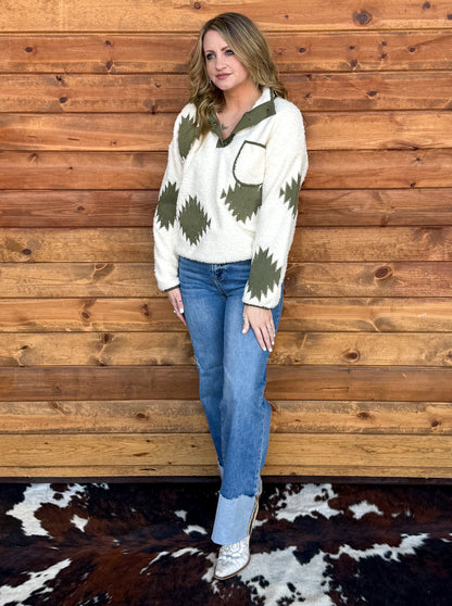 Mountain Range Pullover