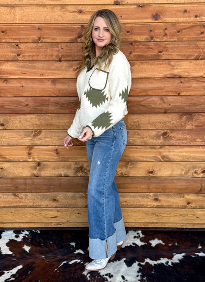 Mountain Range Pullover
