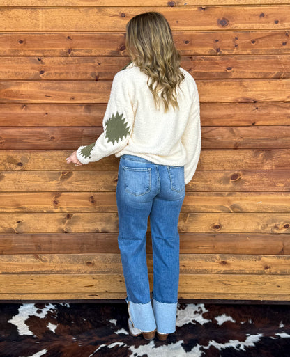 Mountain Range Pullover
