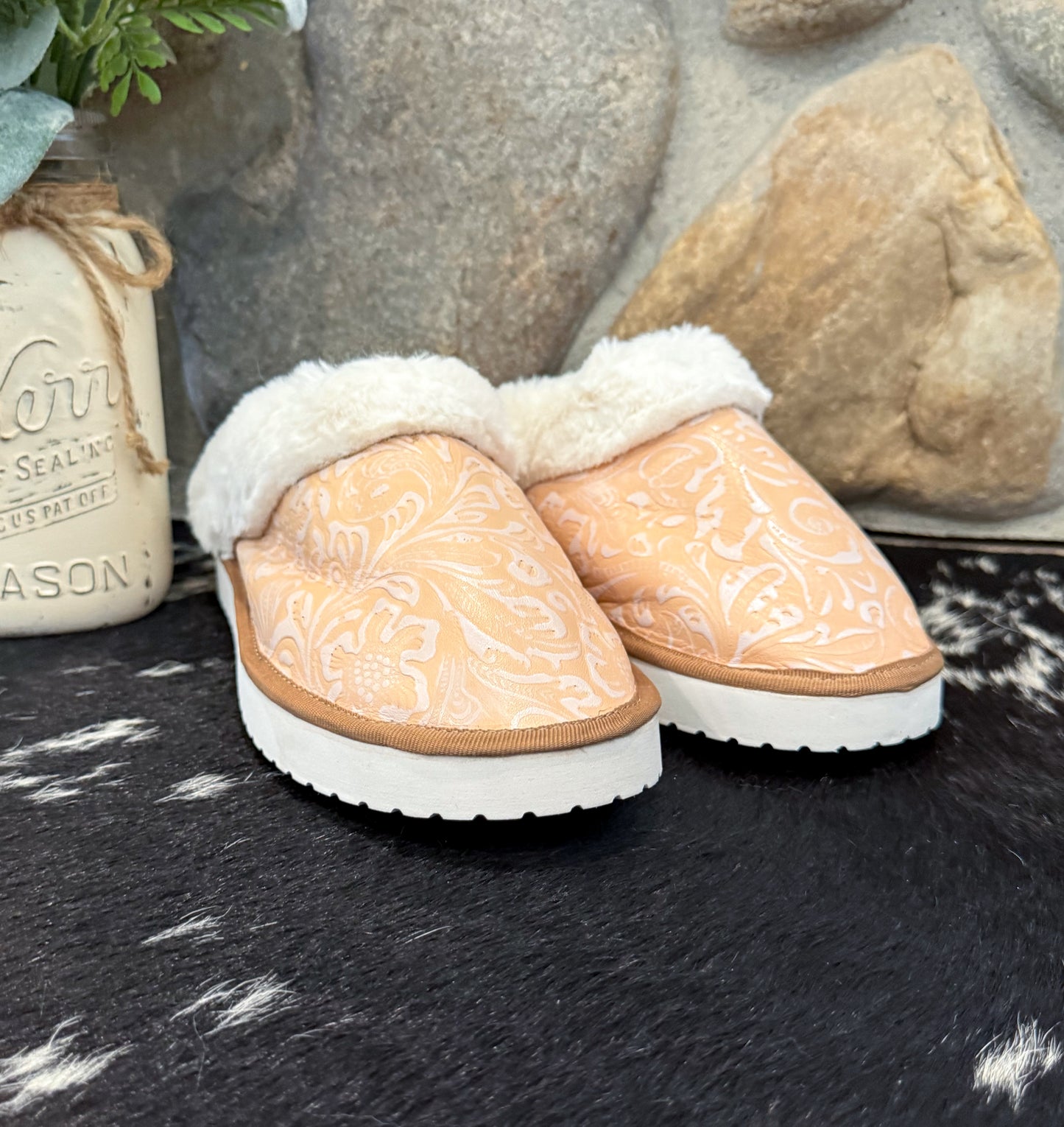 Snowdrift Slippers *Wintry Beige