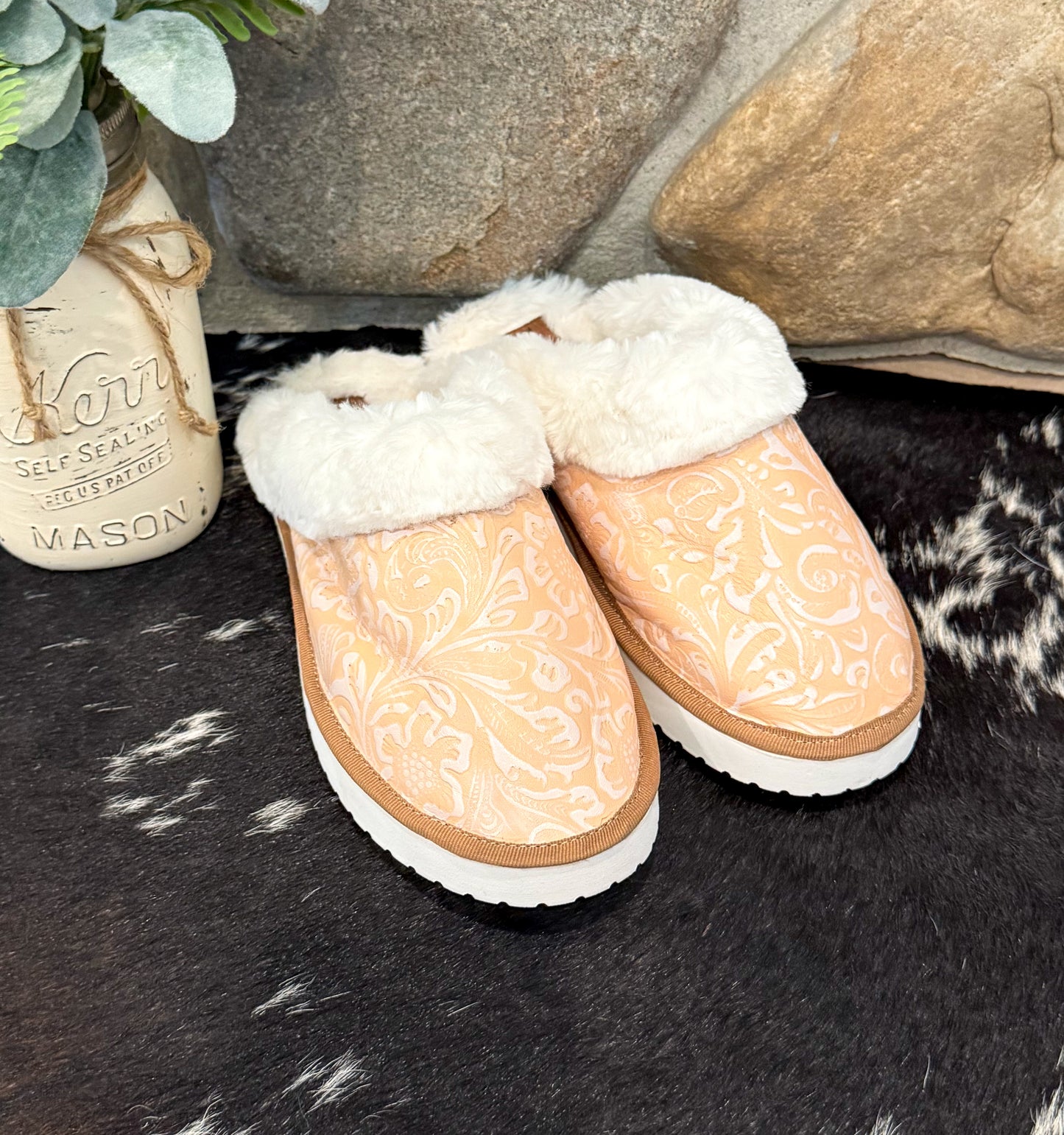 Snowdrift Slippers *Wintry Beige