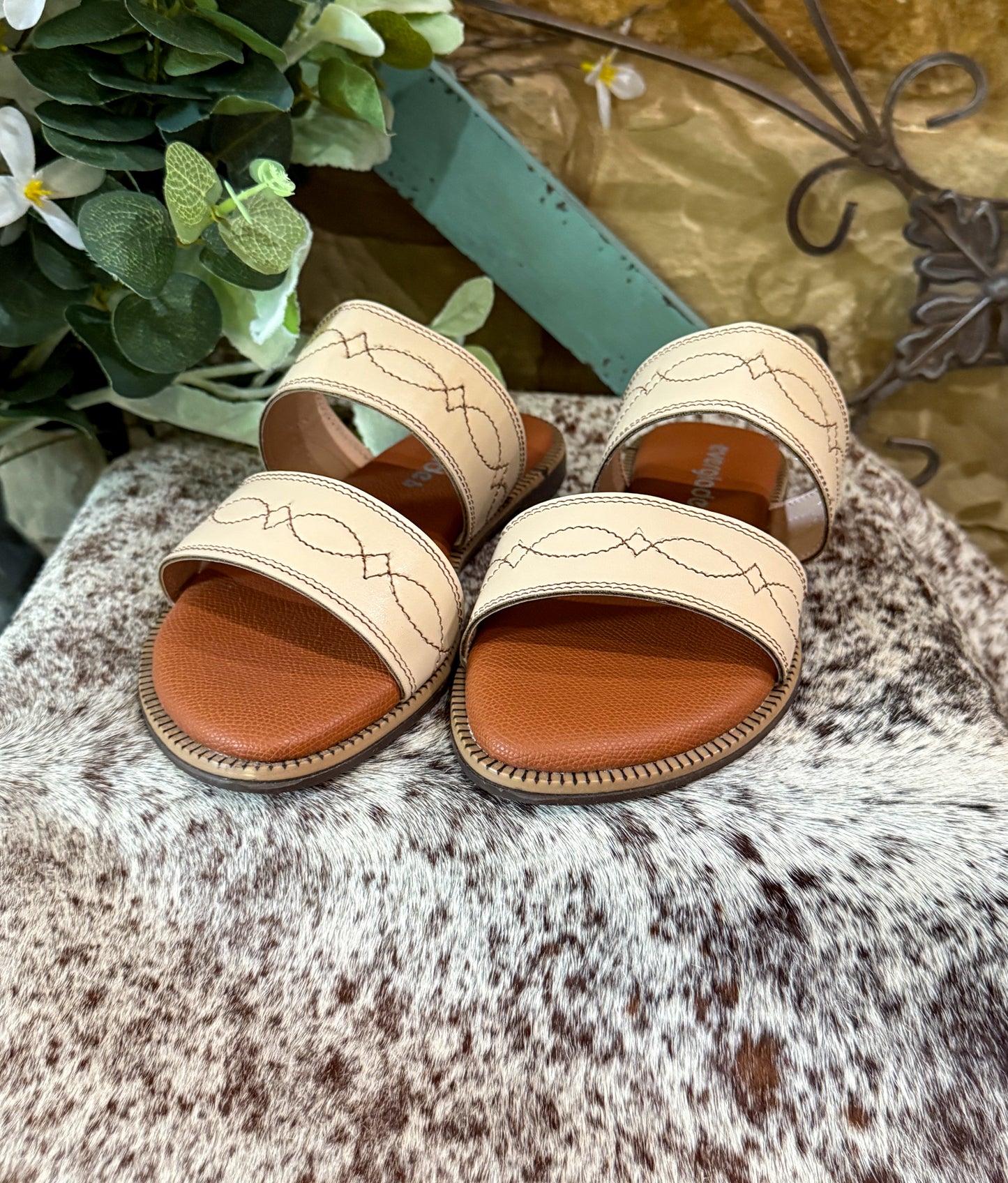 Eliza Slides