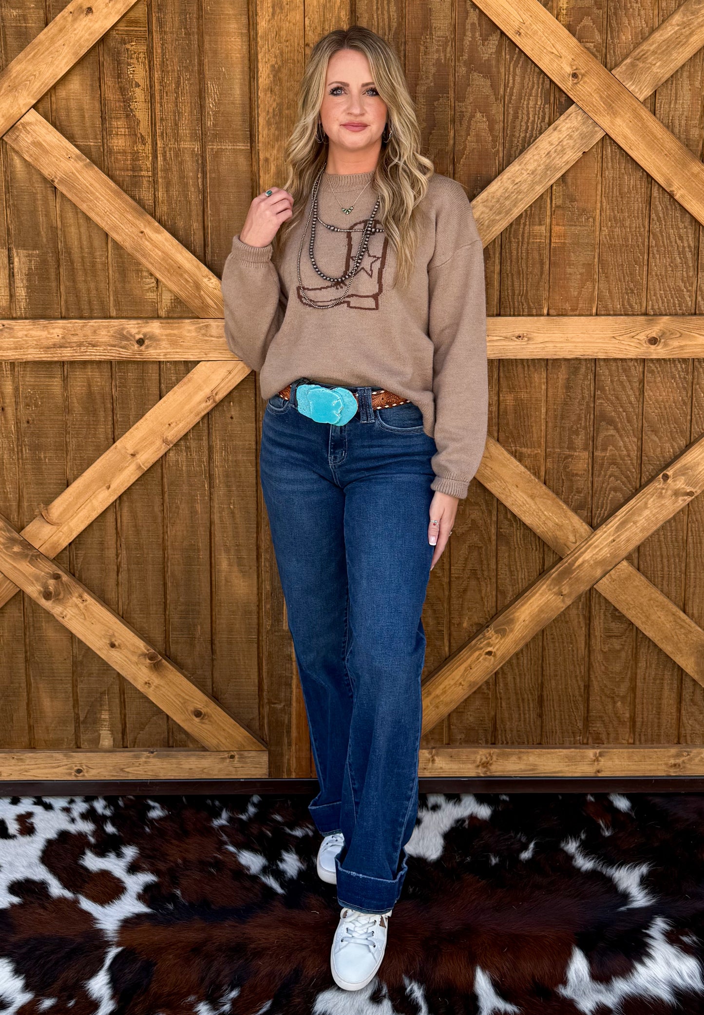 Boot Sweater